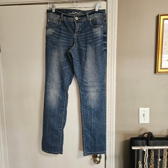 inc Straight Leg Curvy Fit Jeans - Size 6 - Picture 1 of 7